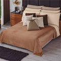 Cobertor Ultra Suave Ligero Caramel + funda crisantemo