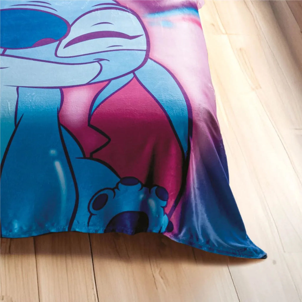 Cobertor Ultra Suave Ligero Stitch Amore