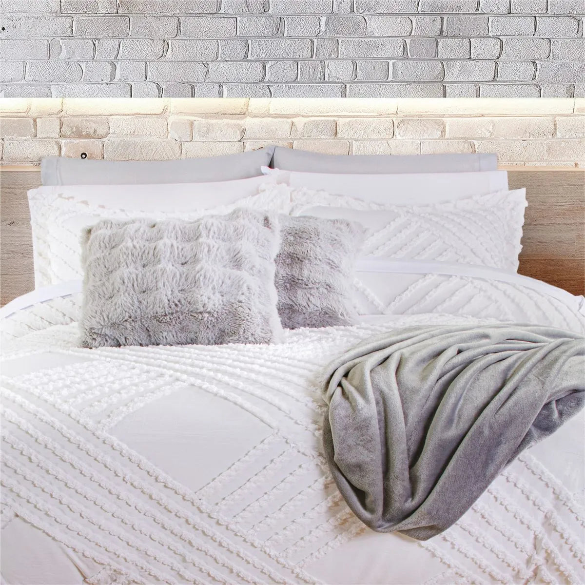 Edredón Grueso Bordado con Fundas Tufted Artic