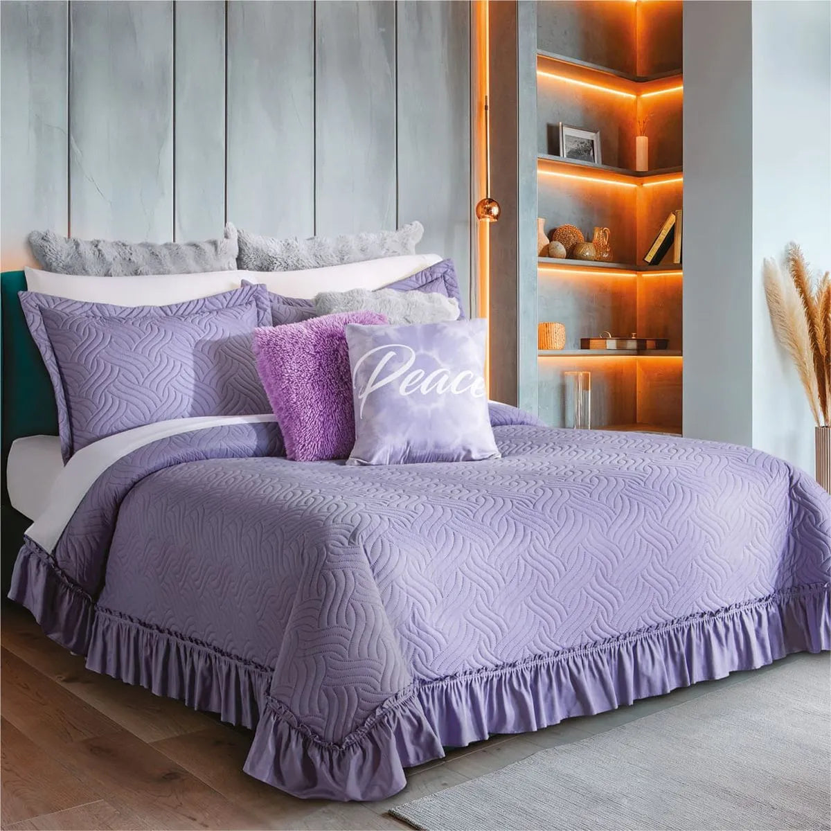 Combo Colcha Neo Lavanda  + 1 Juego De Sabanas Escencial Lavanda