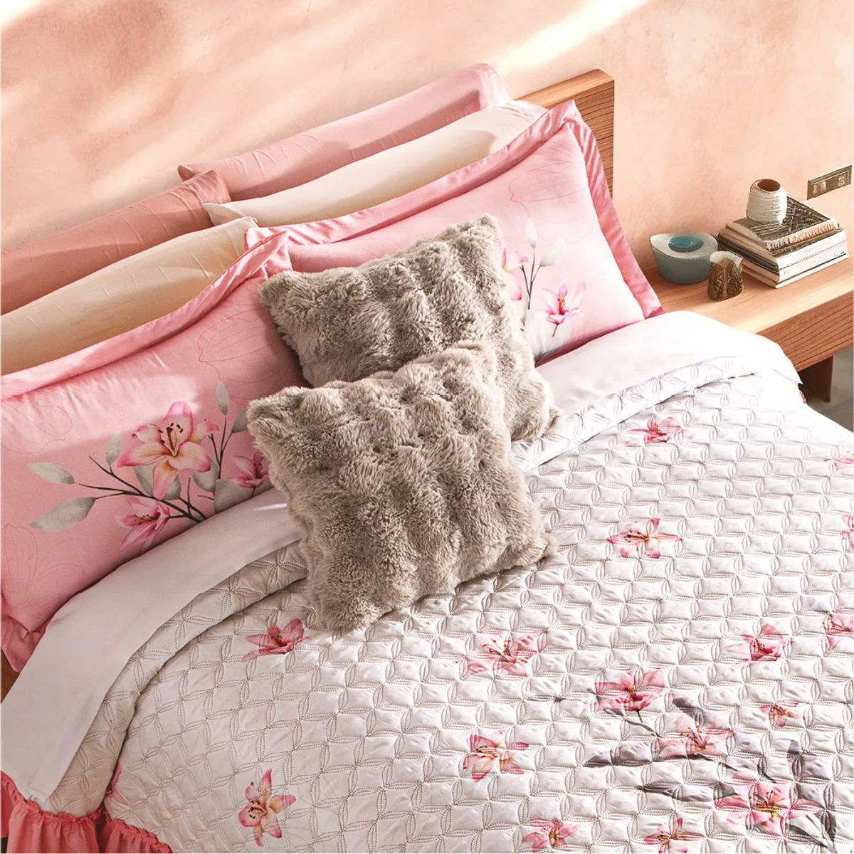 Colcha Neo con Fundas Isabella