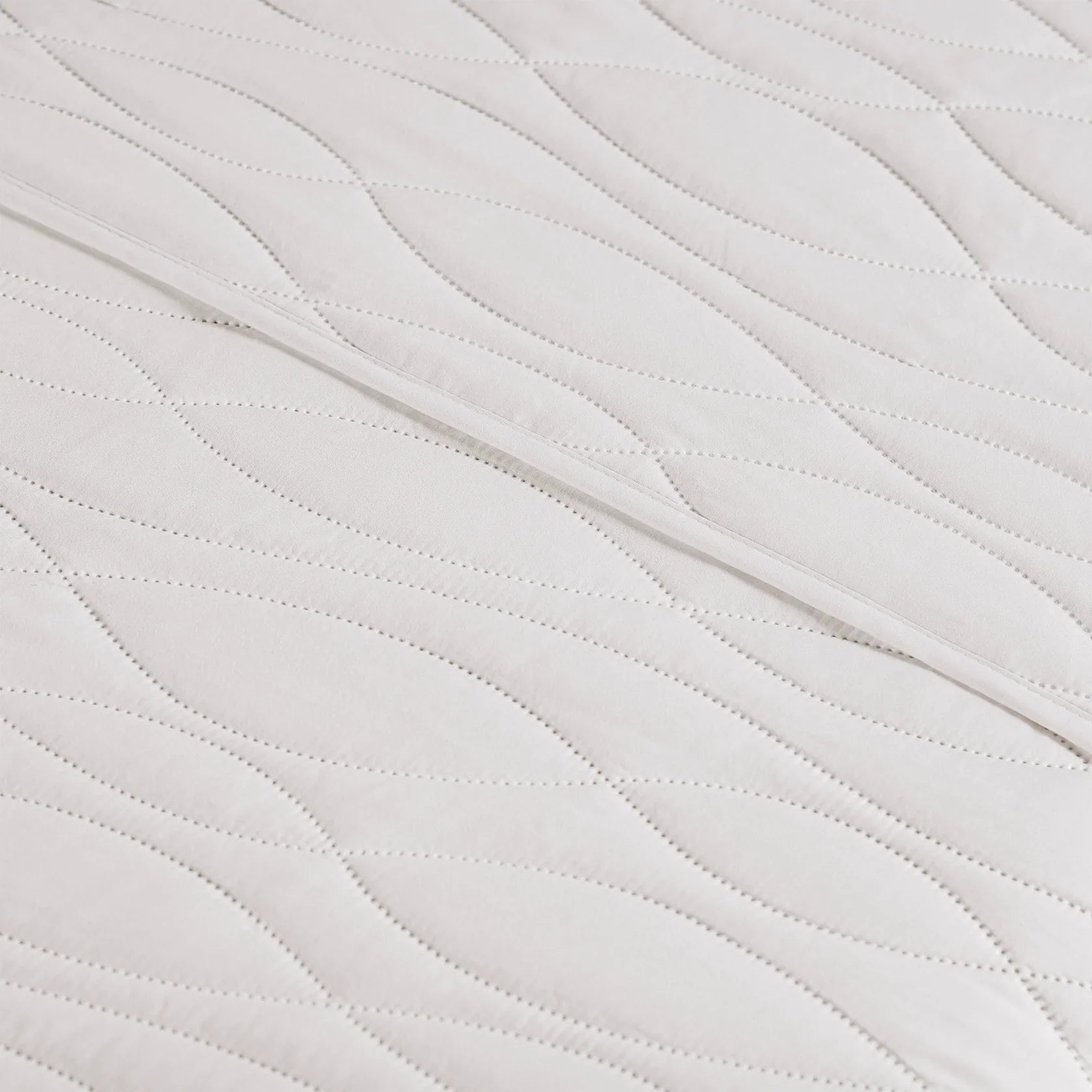 Edredón Ultra Delgado Novo White