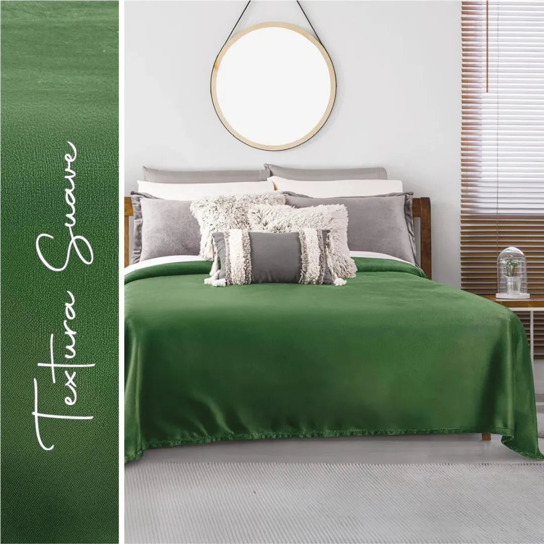 Cobertor Ultra Suave Ligero Verde + Par de Funda Velvet Gris Medio