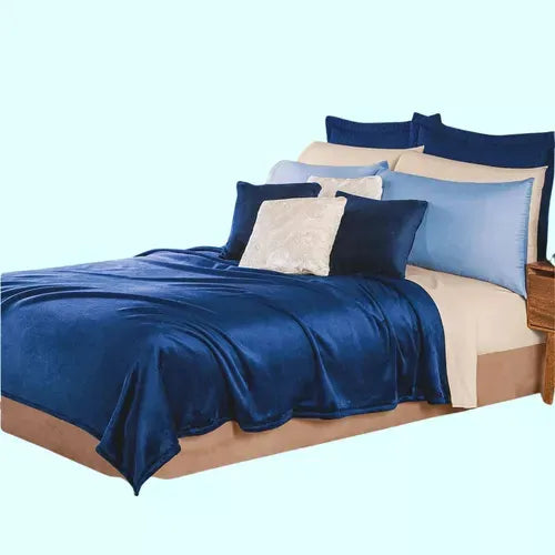 Cobertor Ultra Suave Ligero Marino + Par de Fundas Neo Marino